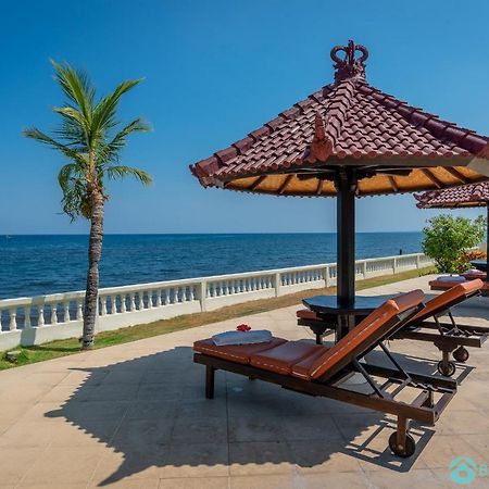 Villa Namaste - Beachfront At Lovina 10P, Pool, Bbq Banjar  Exterior foto
