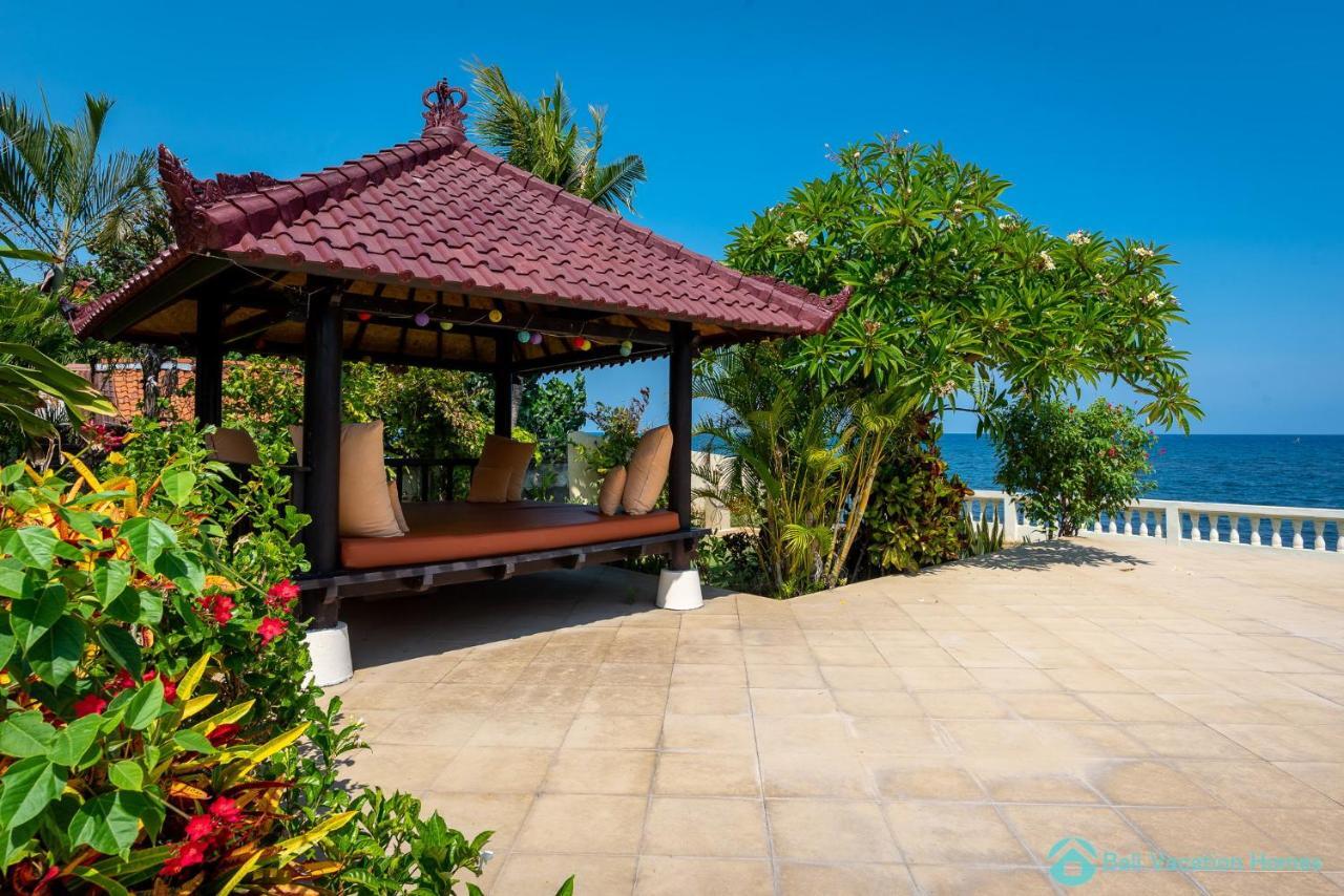 Villa Namaste - Beachfront At Lovina 10P, Pool, Bbq Banjar  Exterior foto
