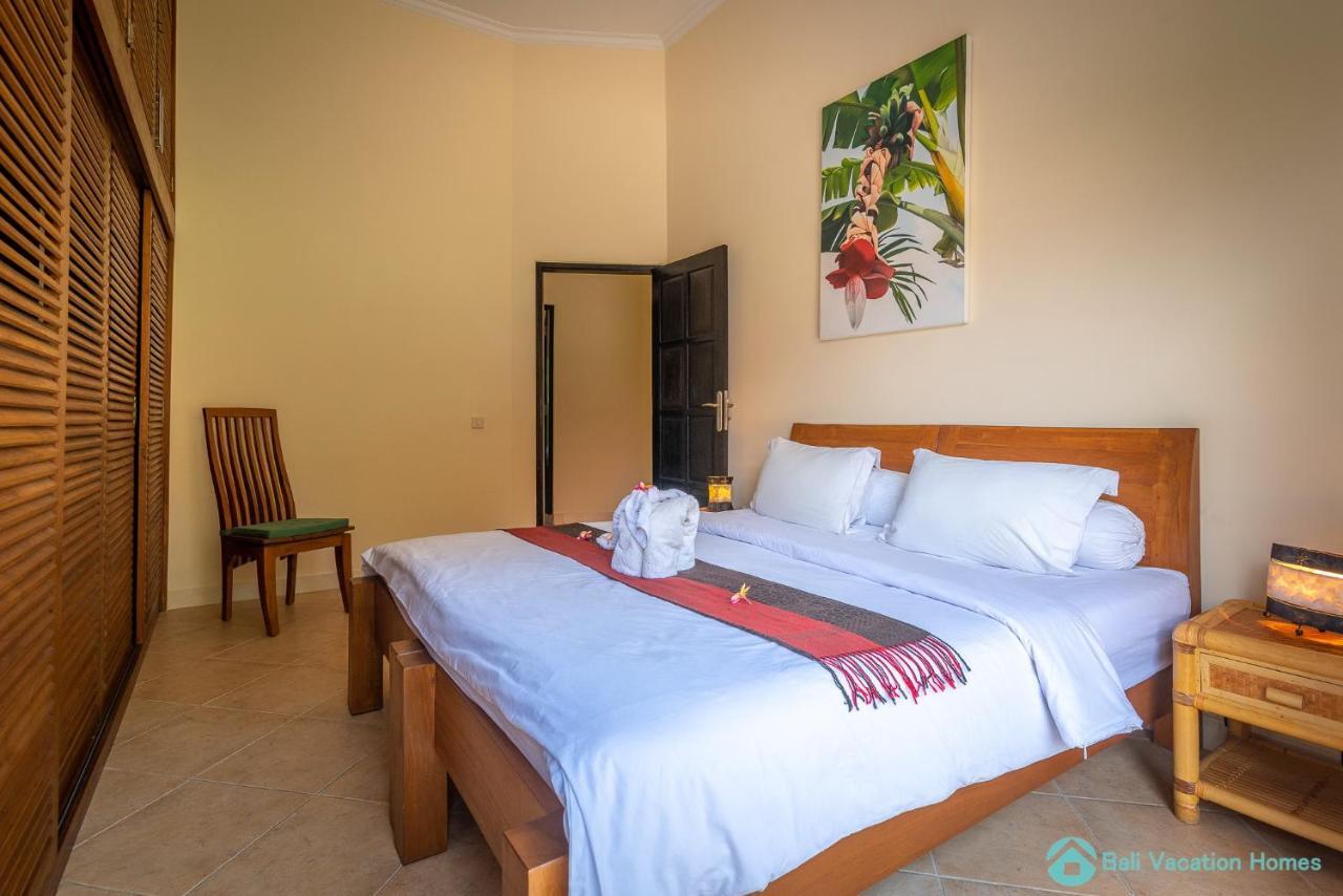 Villa Namaste - Beachfront At Lovina 10P, Pool, Bbq Banjar  Exterior foto