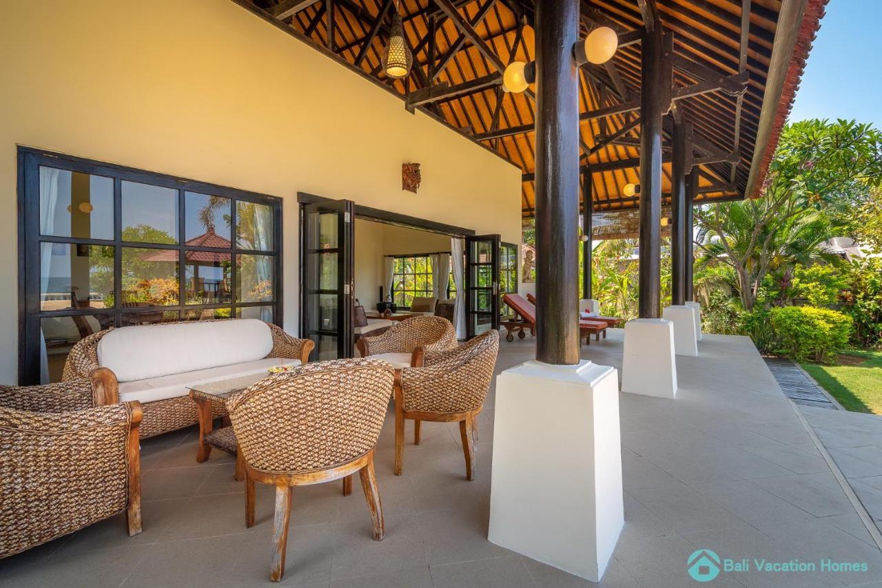 Villa Namaste - Beachfront At Lovina 10P, Pool, Bbq Banjar  Exterior foto
