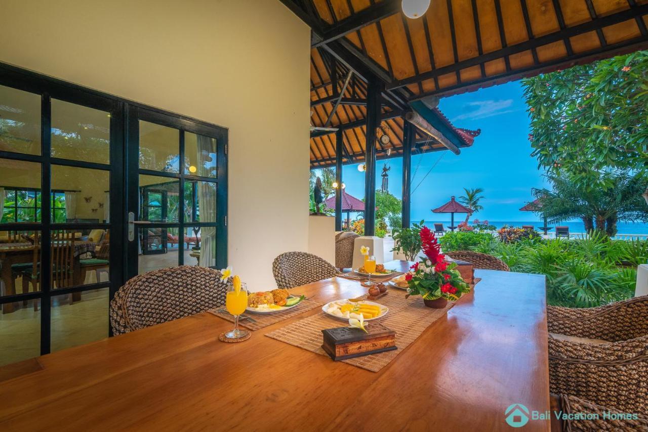 Villa Namaste - Beachfront At Lovina 10P, Pool, Bbq Banjar  Exterior foto