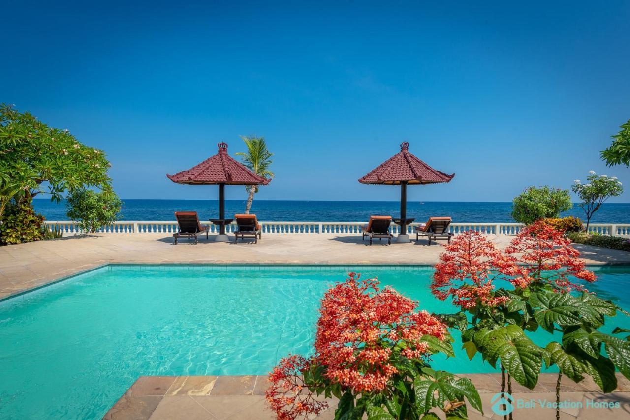 Villa Namaste - Beachfront At Lovina 10P, Pool, Bbq Banjar  Exterior foto